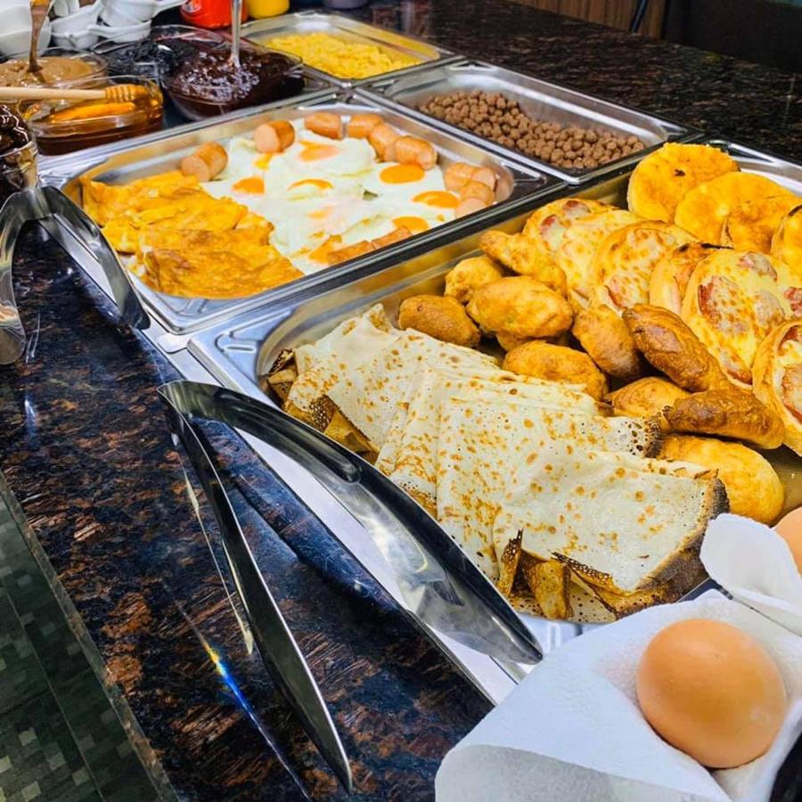 Acktion Deluxe Hotel Shumen Luaran gambar