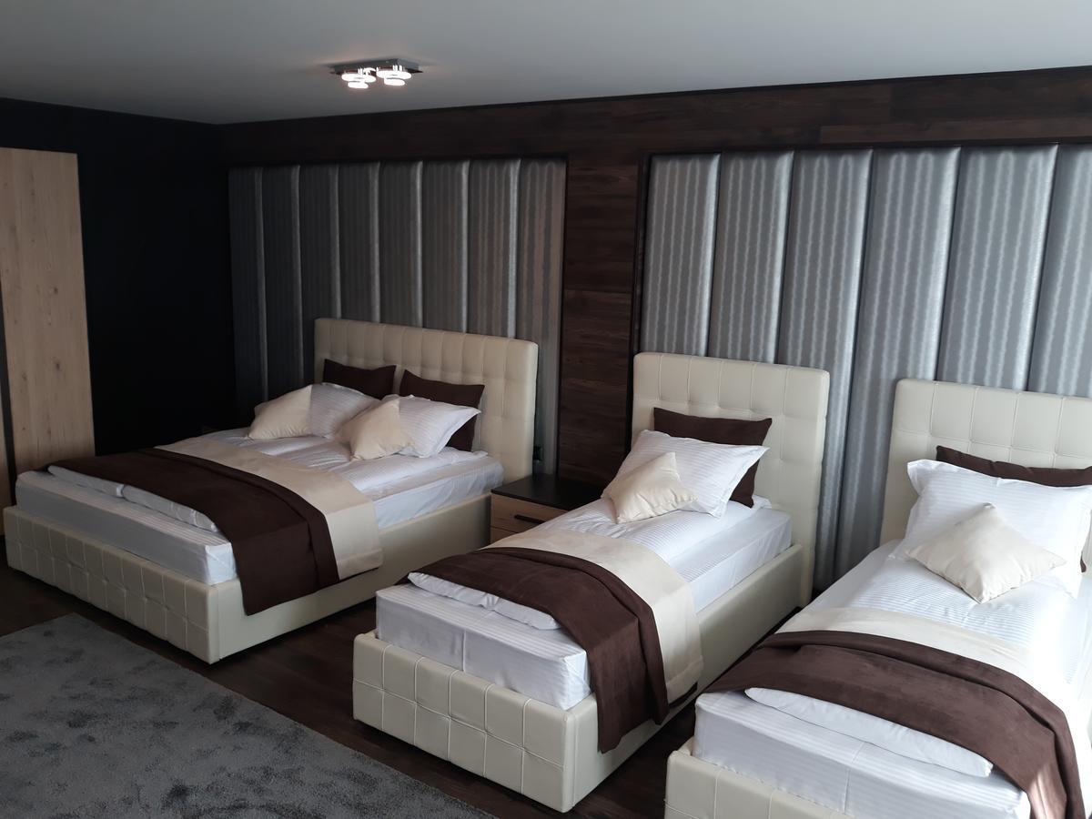 Acktion Deluxe Hotel Shumen Luaran gambar