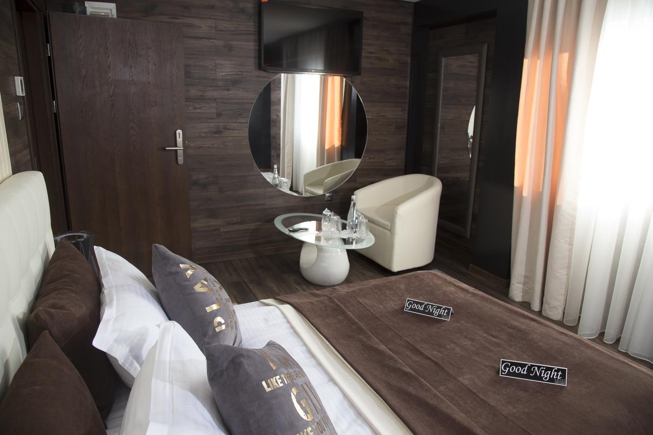 Acktion Deluxe Hotel Shumen Luaran gambar