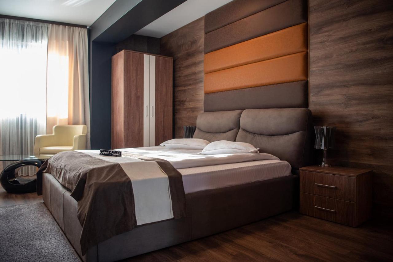 Acktion Deluxe Hotel Shumen Luaran gambar