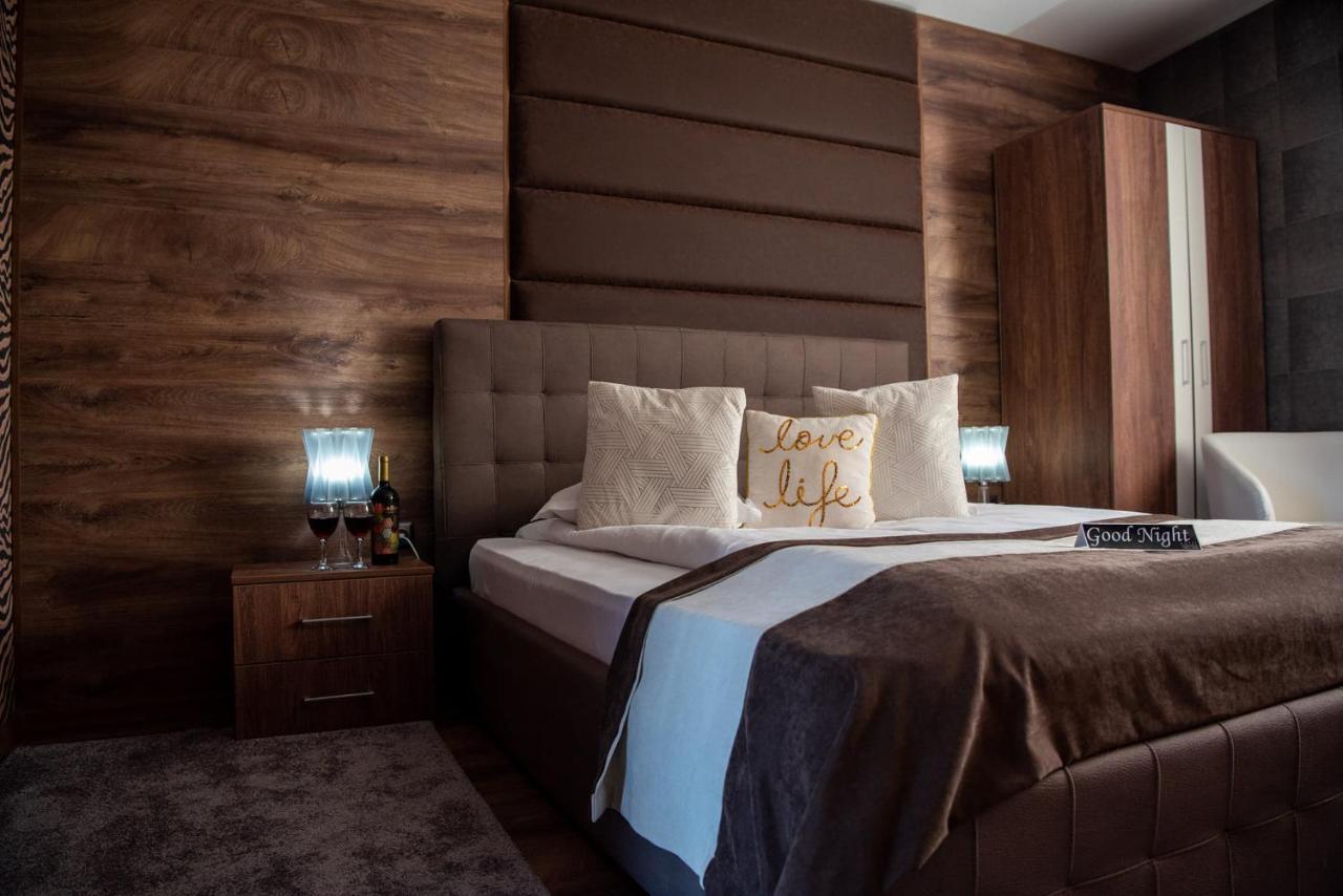 Acktion Deluxe Hotel Shumen Luaran gambar