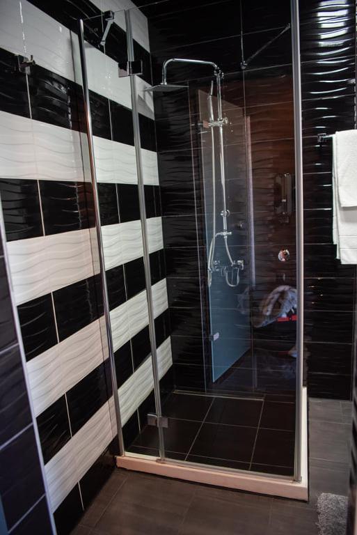 Acktion Deluxe Hotel Shumen Luaran gambar